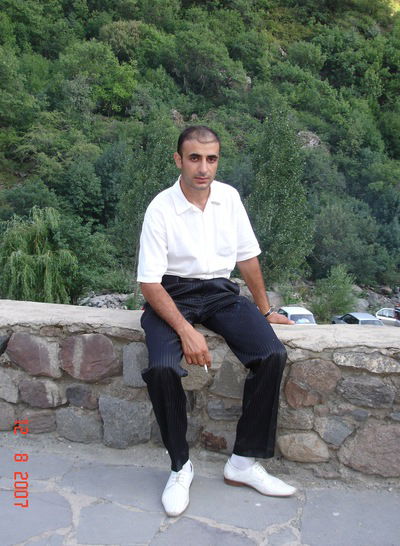 Арман Арутюнян