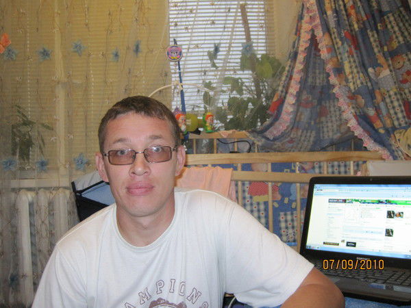 Андрей Логиновских