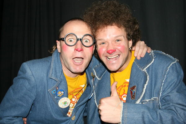 Юмористический Дуэт Комиксы