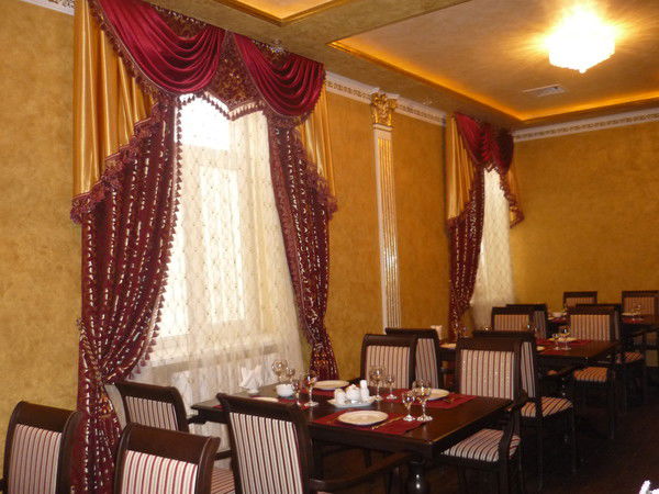 Елена Коршунова