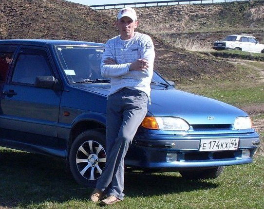 Юрий Хлебников