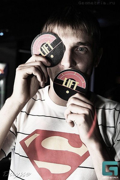 Неизвестно Неизвестно