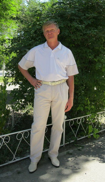 Леонид Накаряков