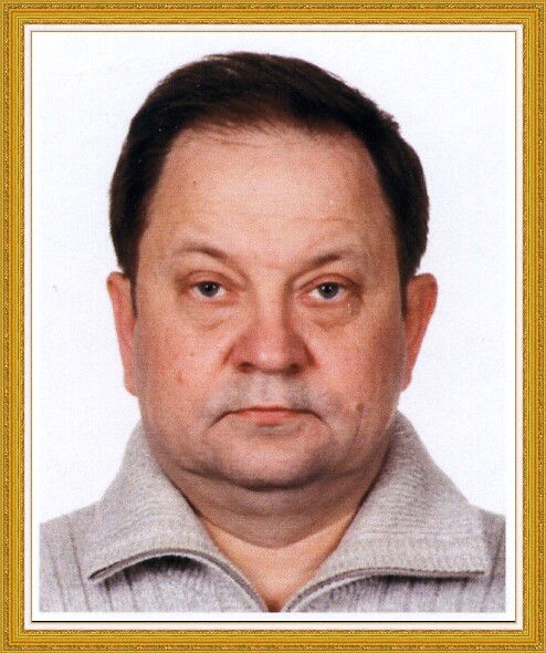 Андрей Лапов