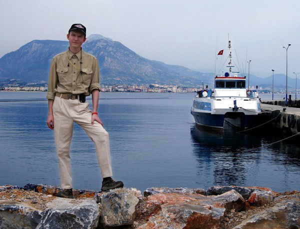 Неизвестно Неизвестно