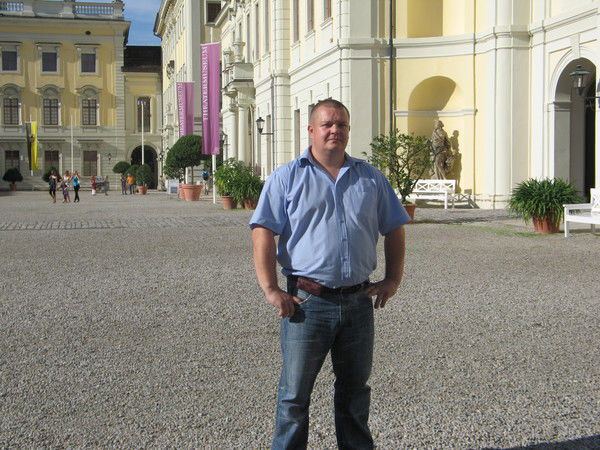 Евгений Белецкий