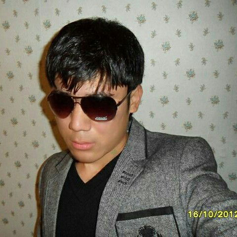 Парвиз Ибромов