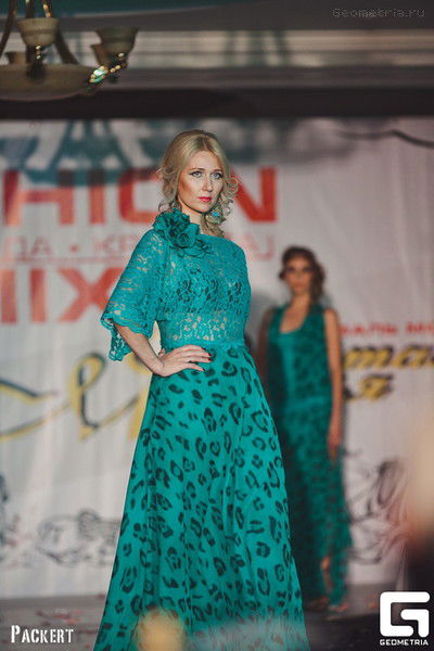 Оля Татаринцева