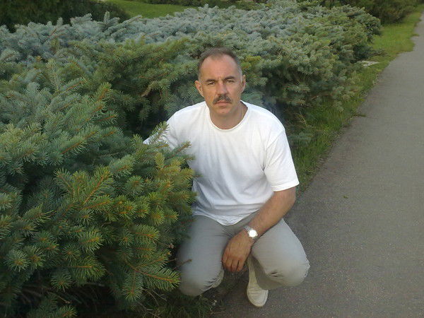 Андрей Панов