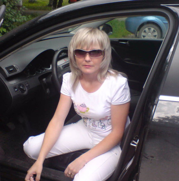 Марина Любимова