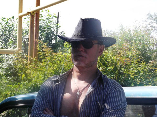 Эдуард Азаматов