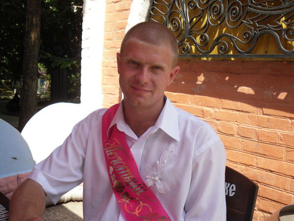 Сергей Кобзарь