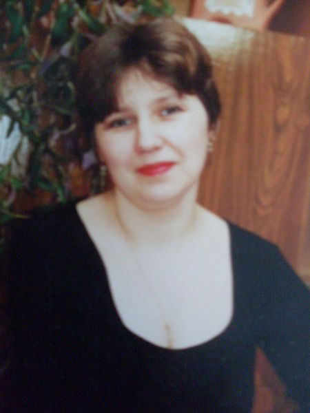 Лариса Ходырева