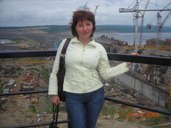 Елена Комарова