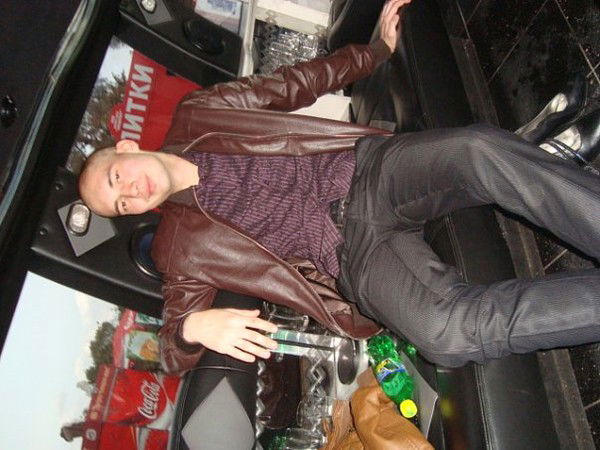 Дамир Умяров