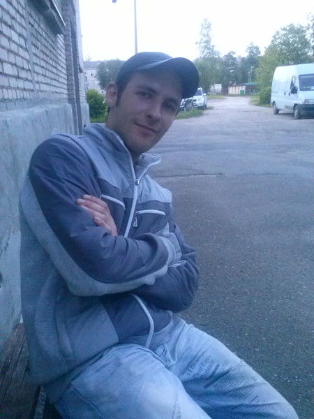 Олег Кравцов