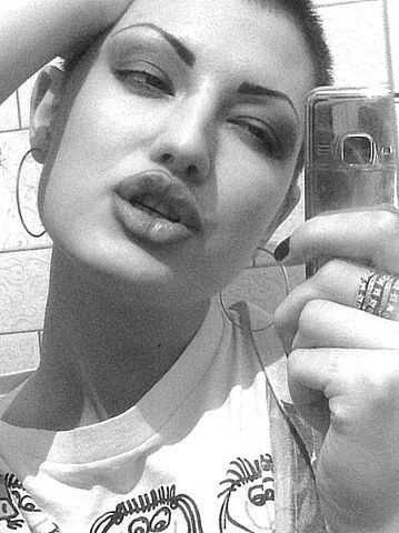 Тори Косякова