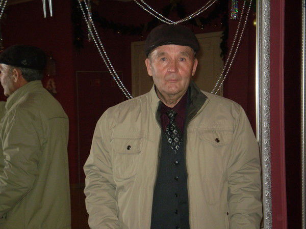 Евгений Овчинников