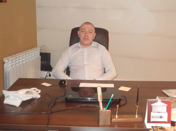 Андрей Артамонов