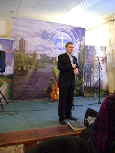 Максим Бурцев