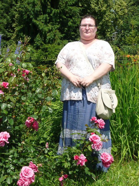 Анна Кострова