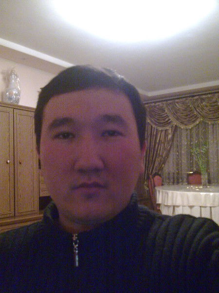 Жанибек Султанов