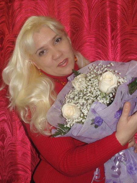 Елена Махалева