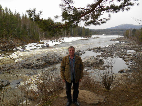 Иван Иванов