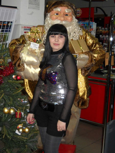 Оля Семенова