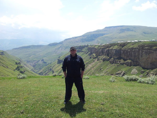 Гасан Омаров