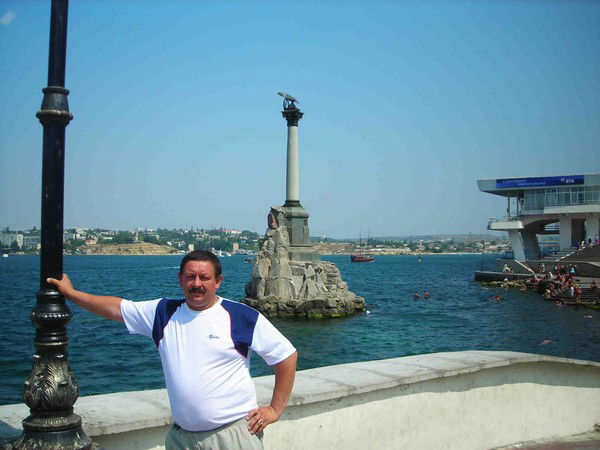 Александр Кузнецов