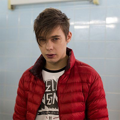 Саша Лавров