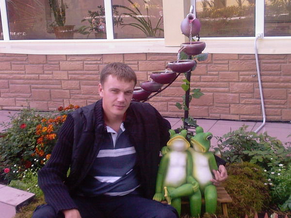 Виктор Иванов