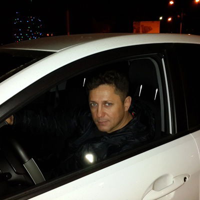 Александр Булатов