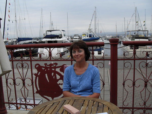 Елена Лутковская