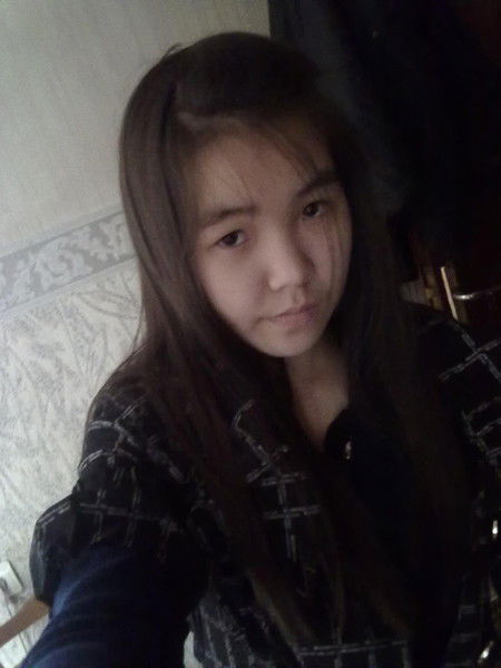 Талшын Асхатова