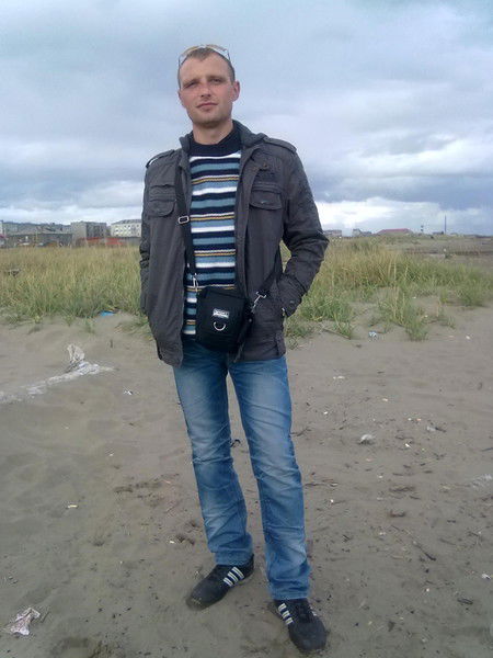 Александр Старостин