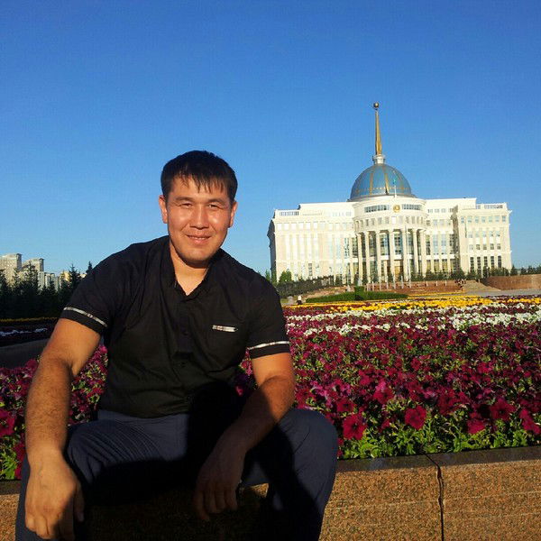 Марат Байсапар