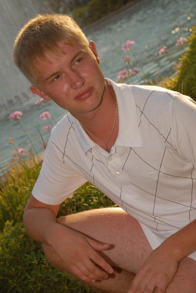 Михаил Котов