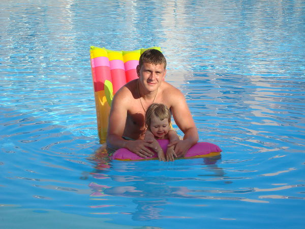 Евгений Басинский