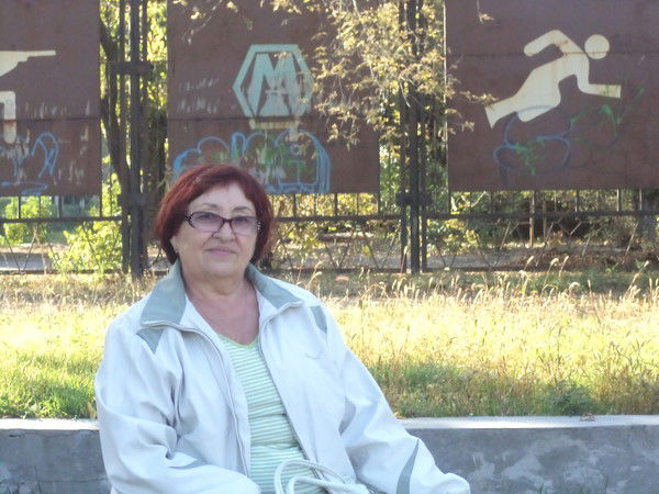 Лариса Комерова