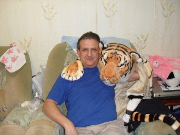 Александр Симонов