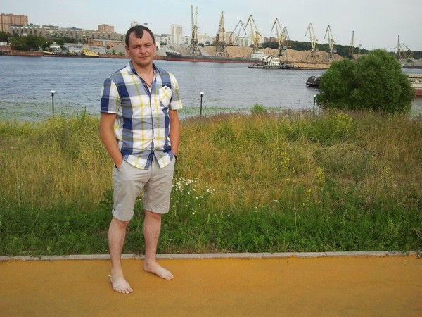 Игорь Сахаров