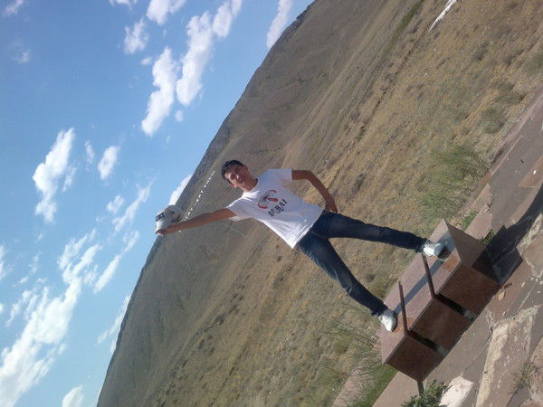 Думан Еркенов