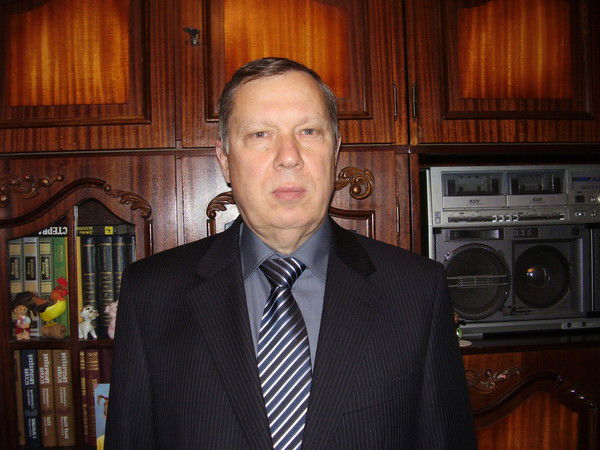 Дмитрий Николаев