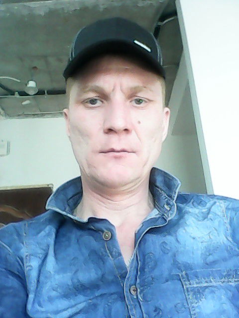 Николай Иванов