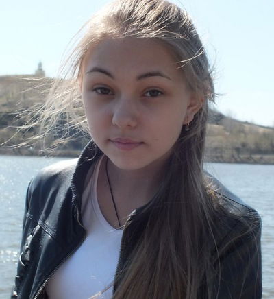 Елена Антропова