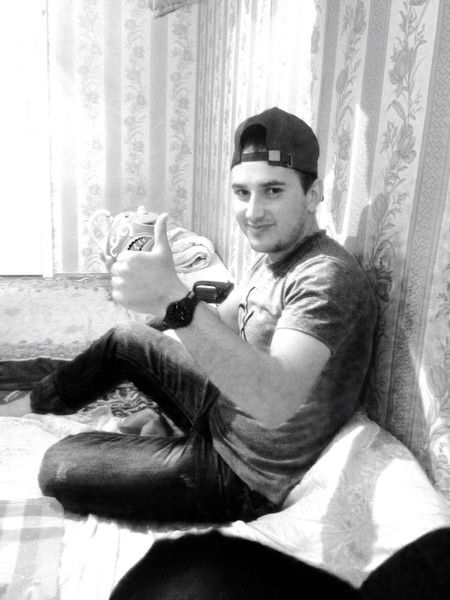 Шерзод Шеров