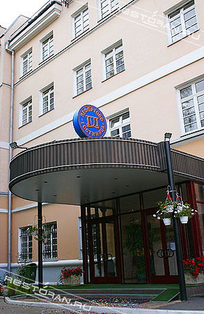 Неизвестно Неизвестно