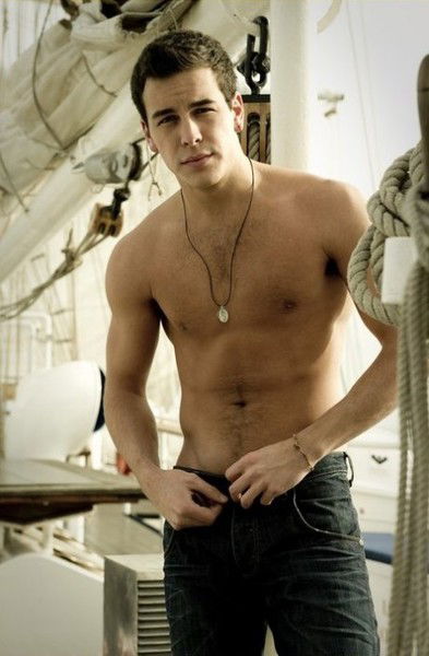 Paren_Iz_13 Rayona Bratva.uz